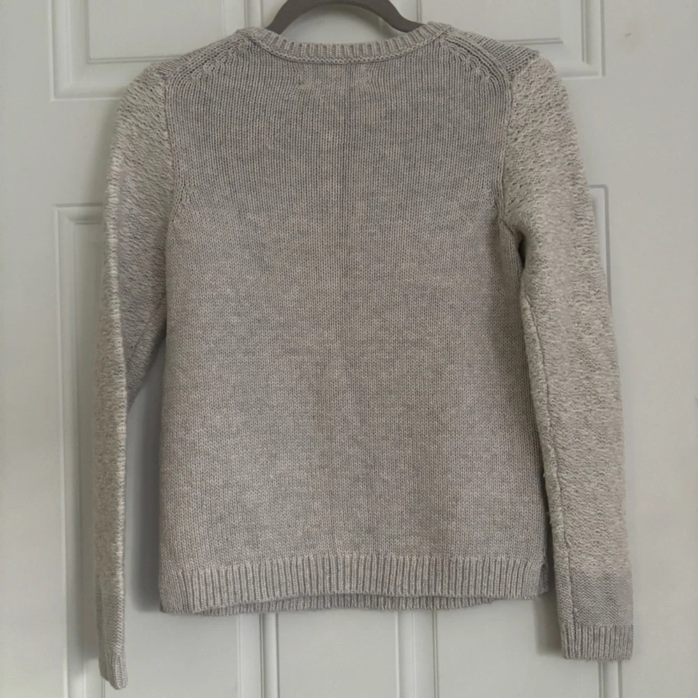 ❤️2/$15or3/$21❤️LOFT Gray Mohair Blend Sweater w/Snowflake Pattern, Size PS - Picture 9 of 13